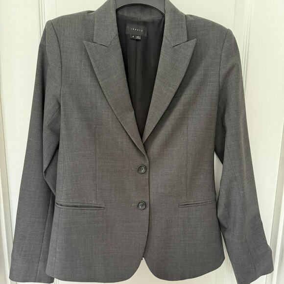 Theory Blazer Classic Grey 2 Button Size 6 - Picture 5 of 6